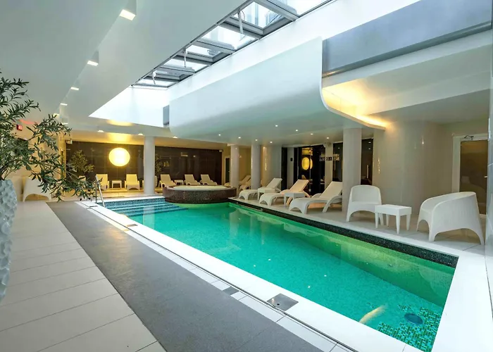 Hotell Wellton Centrum & 4*