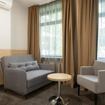 מלון Wellton Centrum & 4*