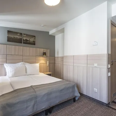 Hotel Wellton Centrum &
