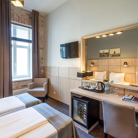 Wellton Centrum & 4* Riga