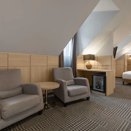 Hotel Wellton Centrum &