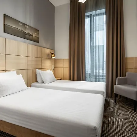 Wellton Centrum & 4* Riga