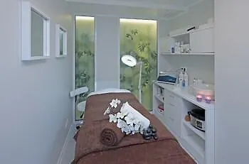 Отель Wellton Centrum & 4*