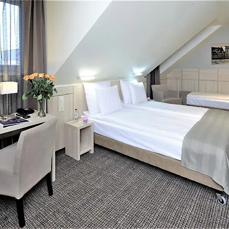 ホテル Wellton Centrum & リガ