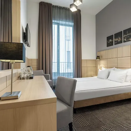 Wellton Centrum & 4*