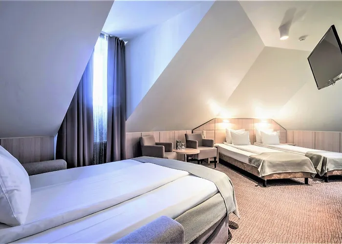 Hotel Wellton Centrum & 4*