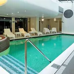 Wellton Centrum & 4*