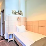 ホテル Wellton Centrum & 4*